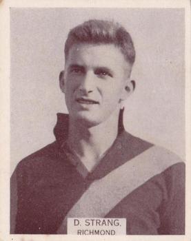 1933 Wills's Victorian Footballers (Large) #170 Douglas Strang Front